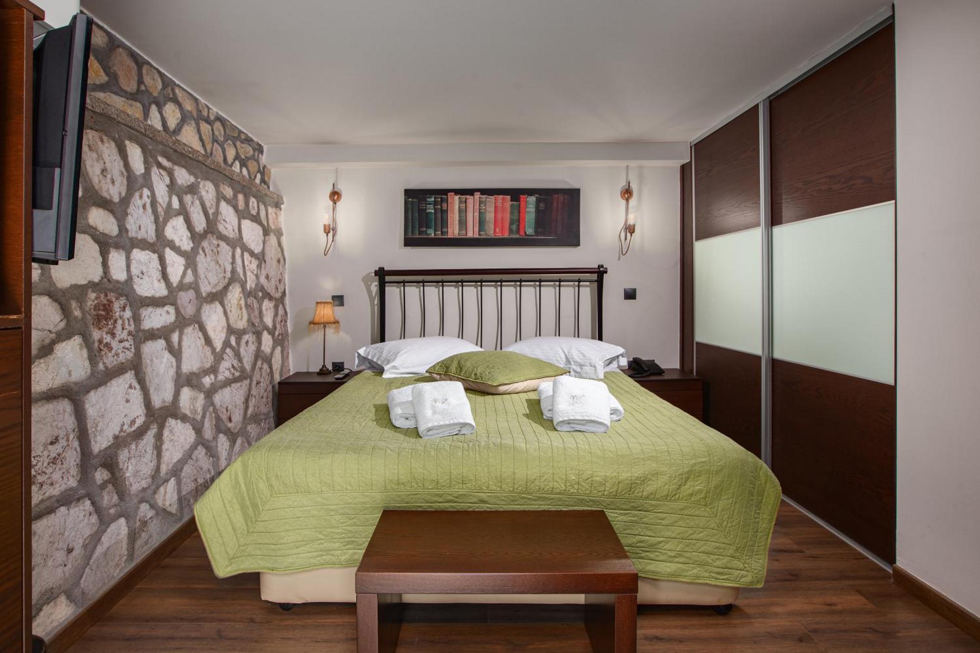 Vintage Suites Trikala Eksteriør bilde
